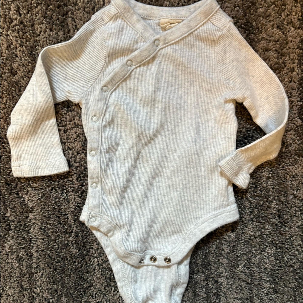 GAP Heather Gray Ribbed Bodysuit